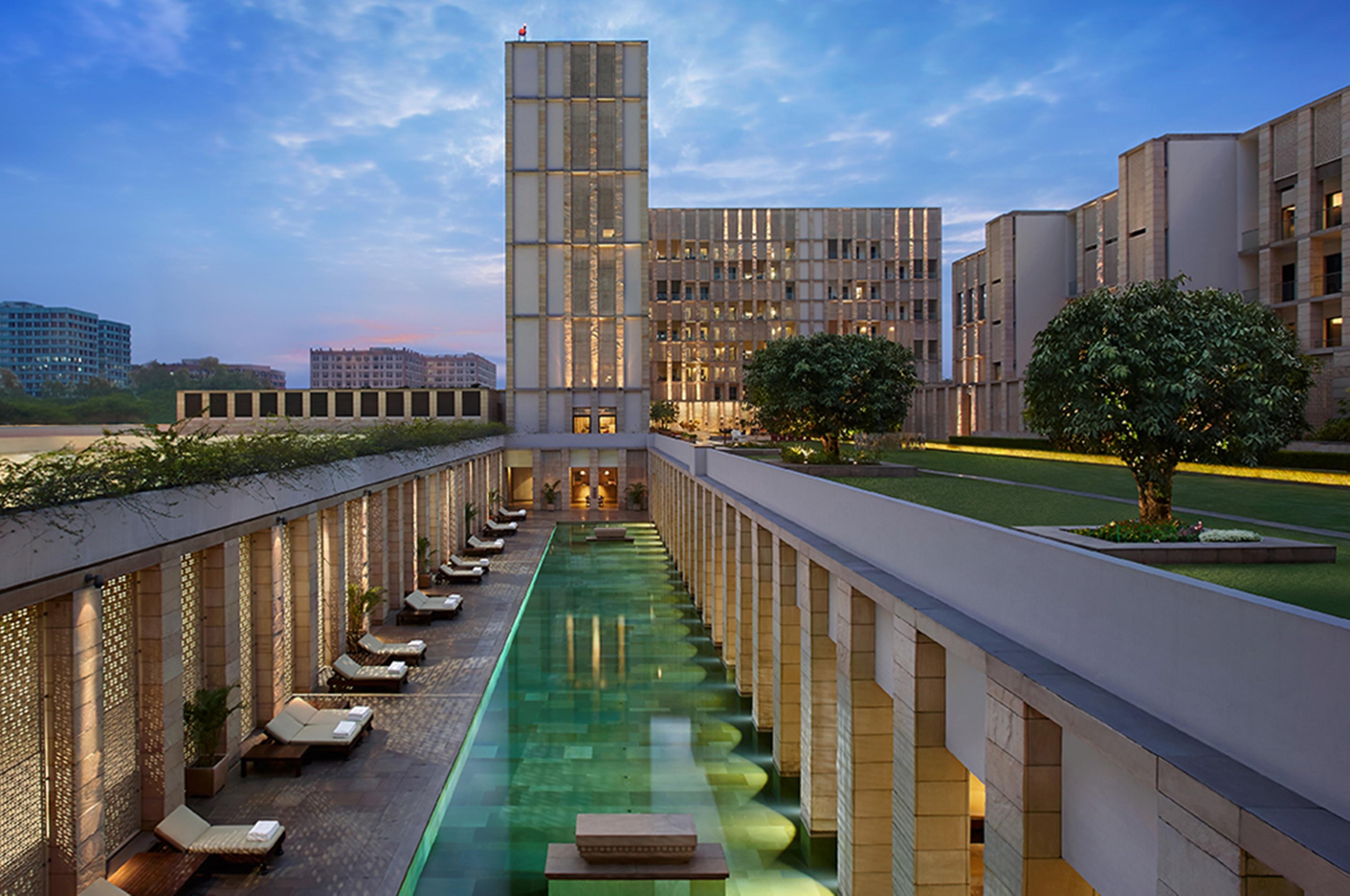The Lodhi - A Member Of The Leading Hotels Of The World New Delhi Exterior photo