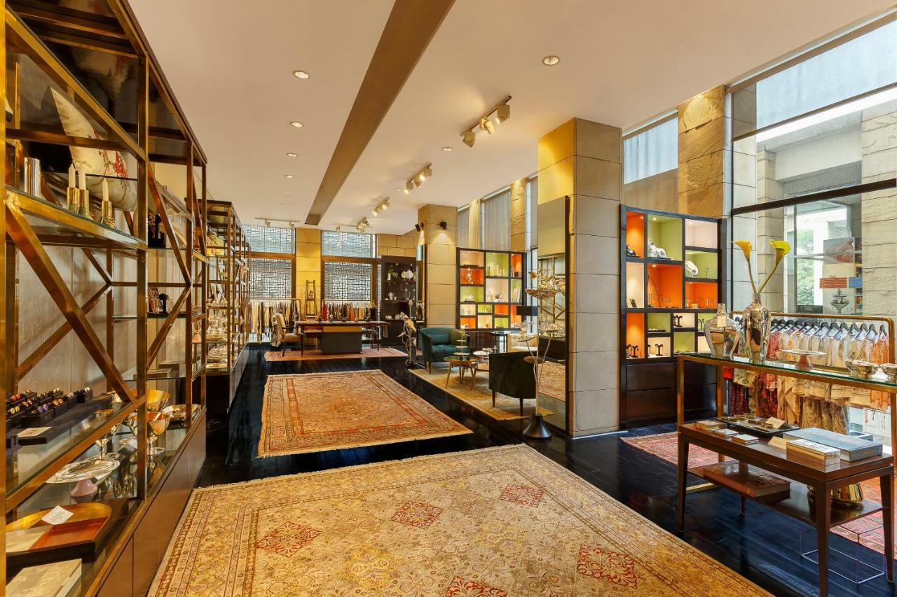 The Lodhi - A Member Of The Leading Hotels Of The World New Delhi Exterior photo
